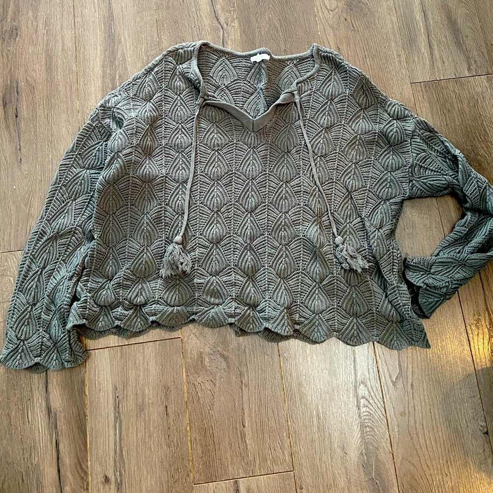 Cute sweater in excellent condition from smoke free home.